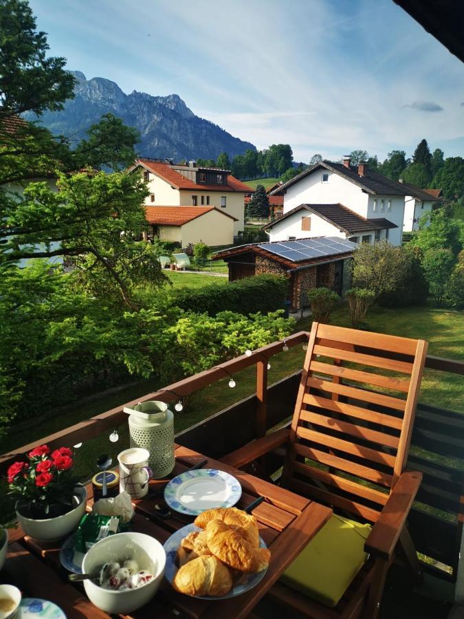 Ludwigslust - Ferienappartement Mit Bergblick Schwangau Exterior photo
